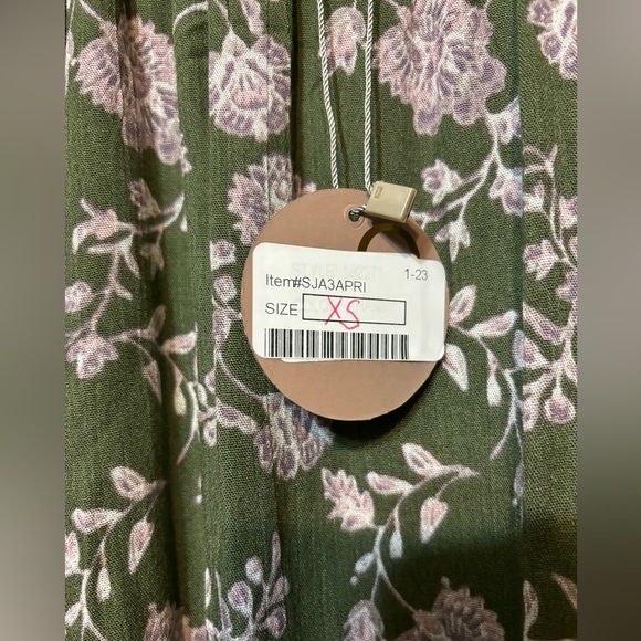 APRICOT UK NWT Cold Shoulder Dress - Picture 4 of 7